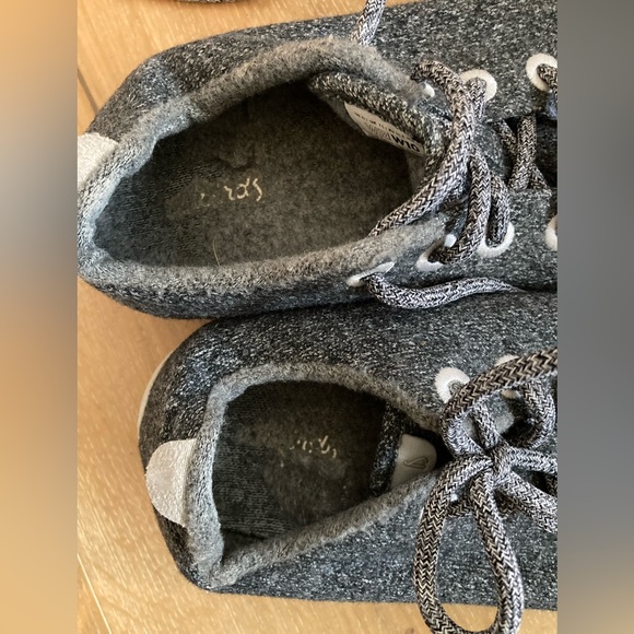 NOT AVAILABLE Women’s allbirds shoes size 10 - Picture 4 of 5